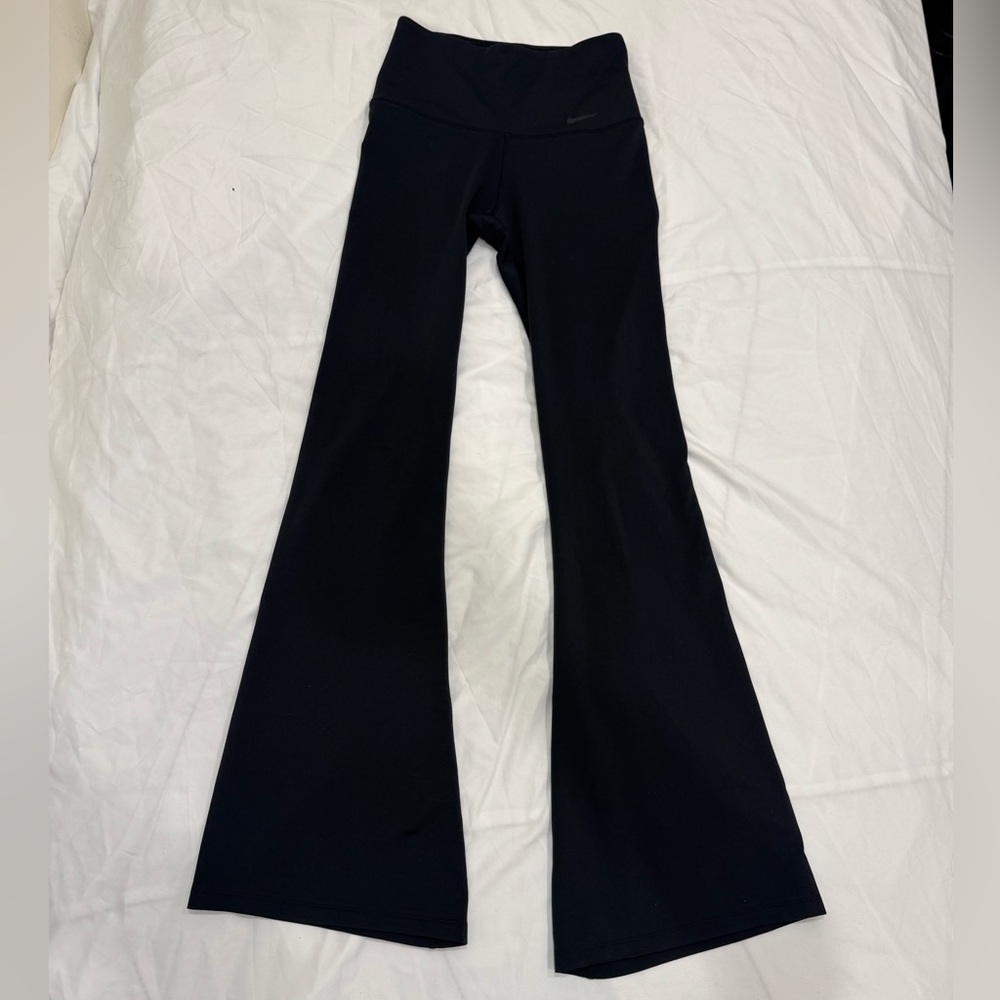 Nike Dri-FIT High Rise Flare Leggings Black Yoga Pants XS Studio Tights